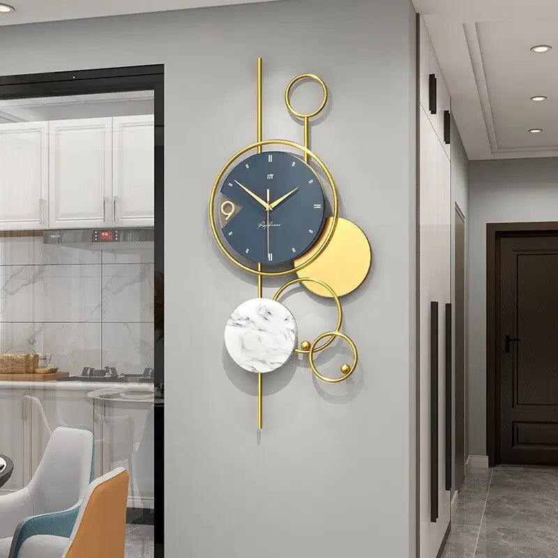 Grande orologio decorativo in stile contemporaneo
