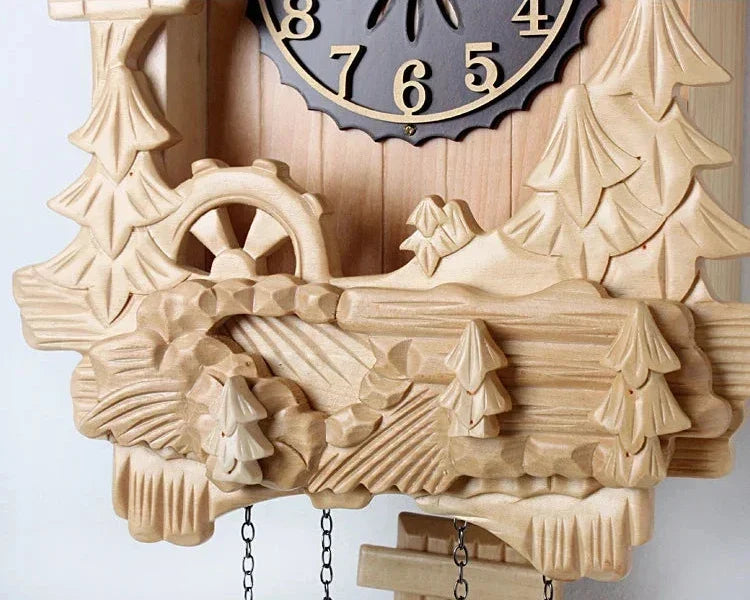 Orologio a Cucù in Legno di Lusso