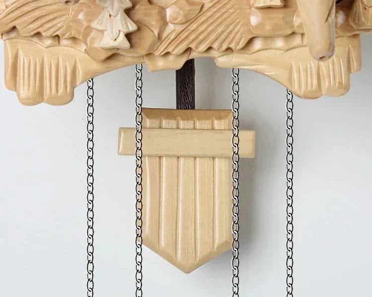 Orologio a Cucù in Legno di Lusso
