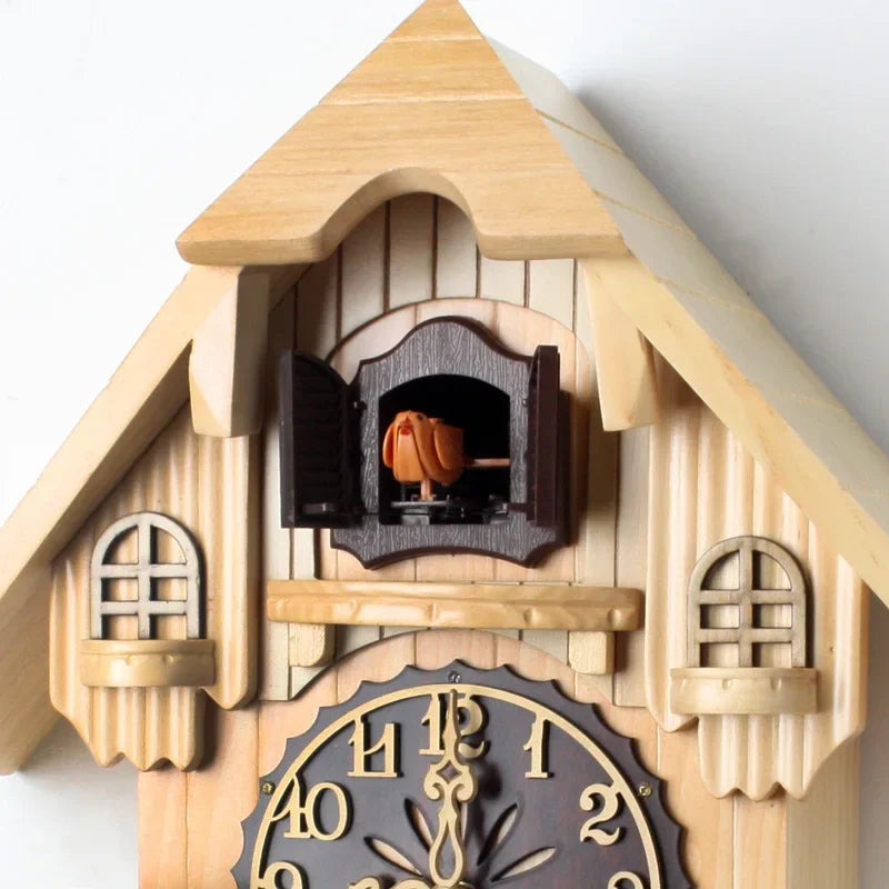 Orologio a Cucù in Legno di Lusso