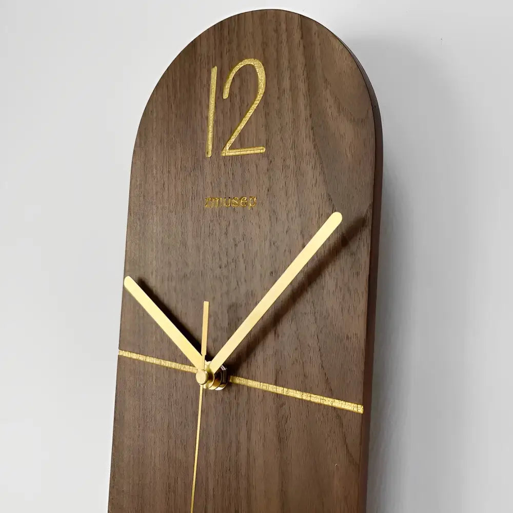 Orologio a pendolo Linea in noce e oro
