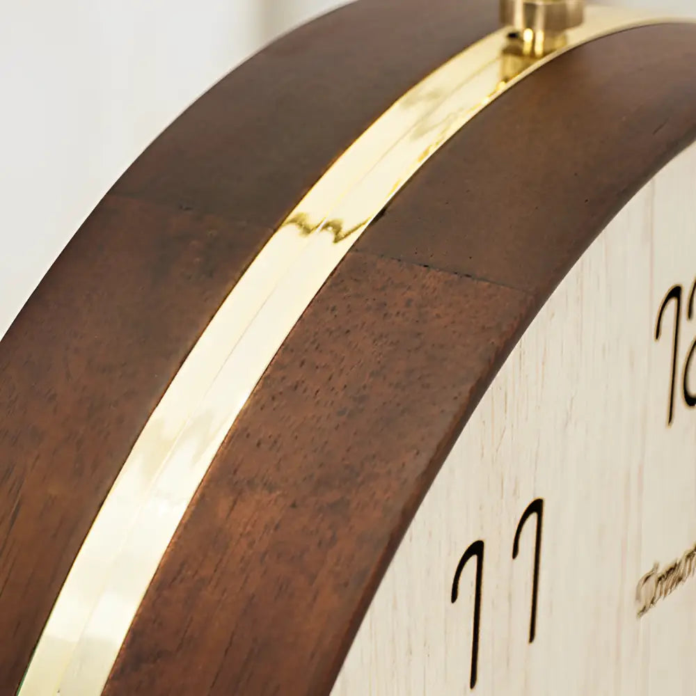 Orologio bifacciale in legno