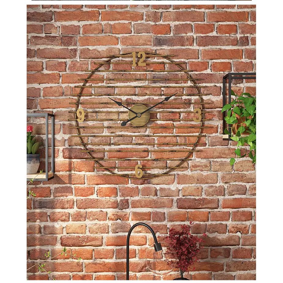 Orologio da Parete in Metallo Dorato