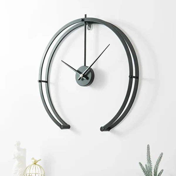 Orologio da parete a cerchio aperto