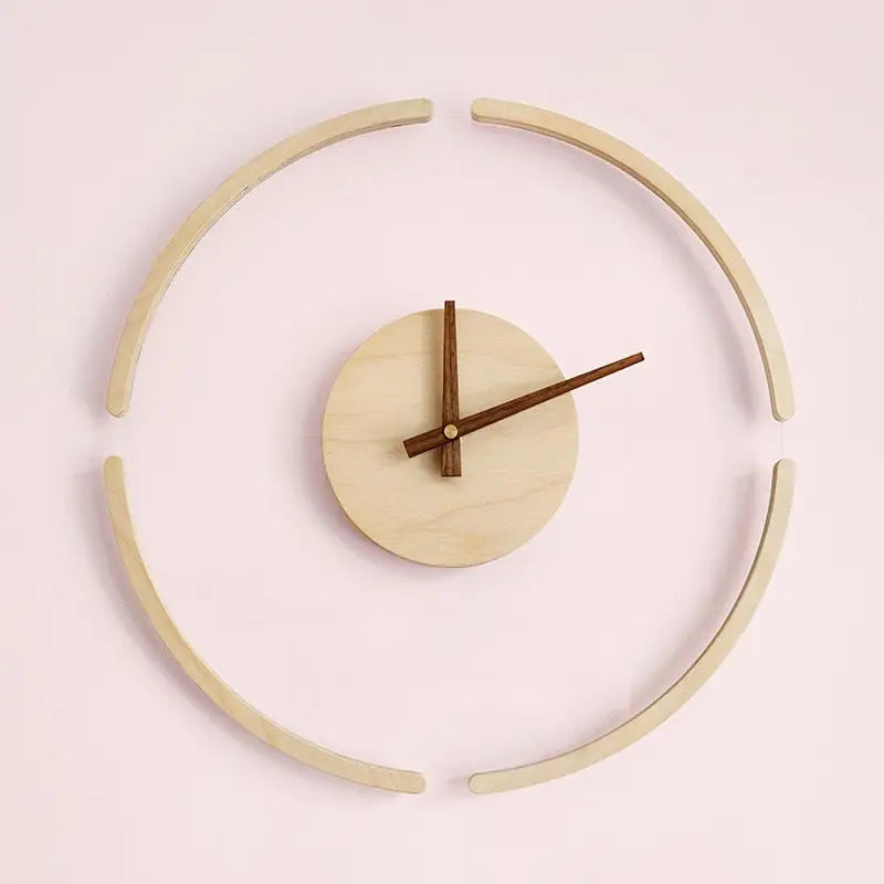 Orologio da parete circolare in stile minimalista