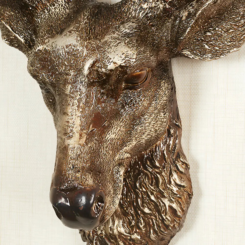 Orologio da parete con testa di cervo