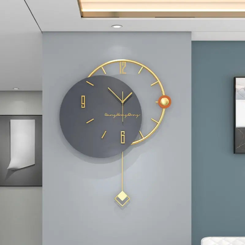 Orologio da parete dal design originale