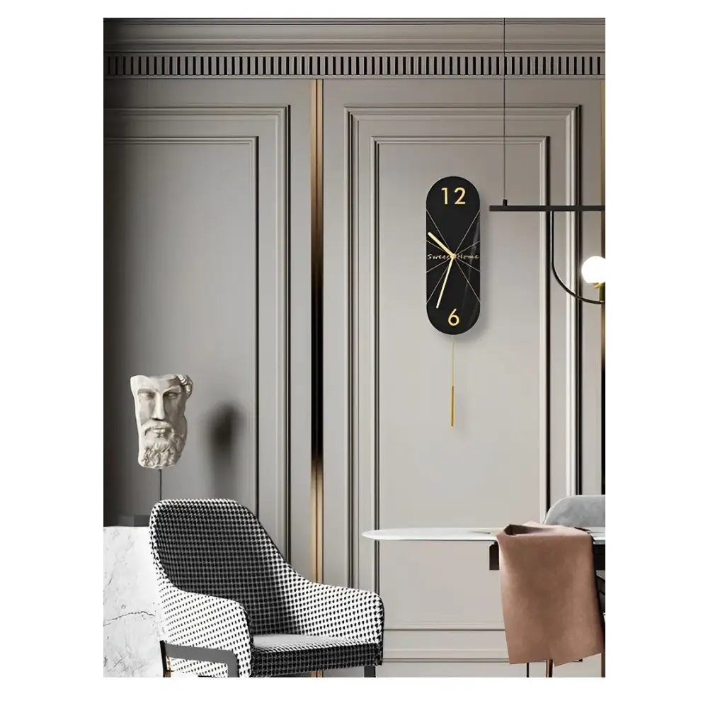 Orologio da parete di design con pendolo