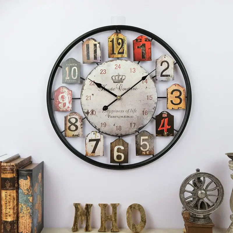 Orologio da parete in stile vintage da profumeria