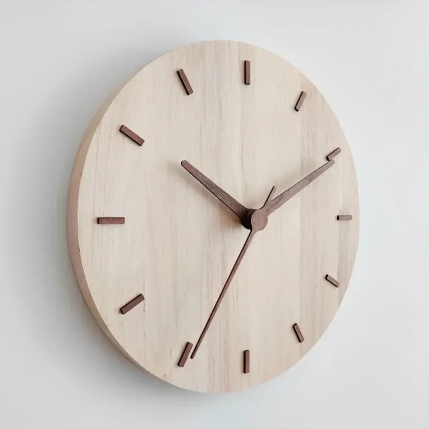 Orologio da parete minimalista in legno