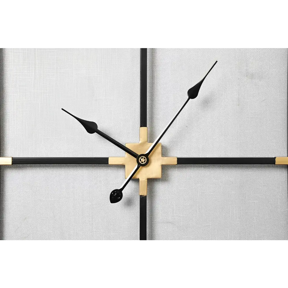 Orologio da parete quadrato dal design minimalista