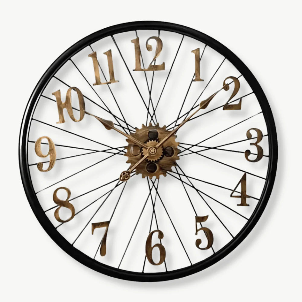 Orologio da parete con ruota vintage e ingranaggi