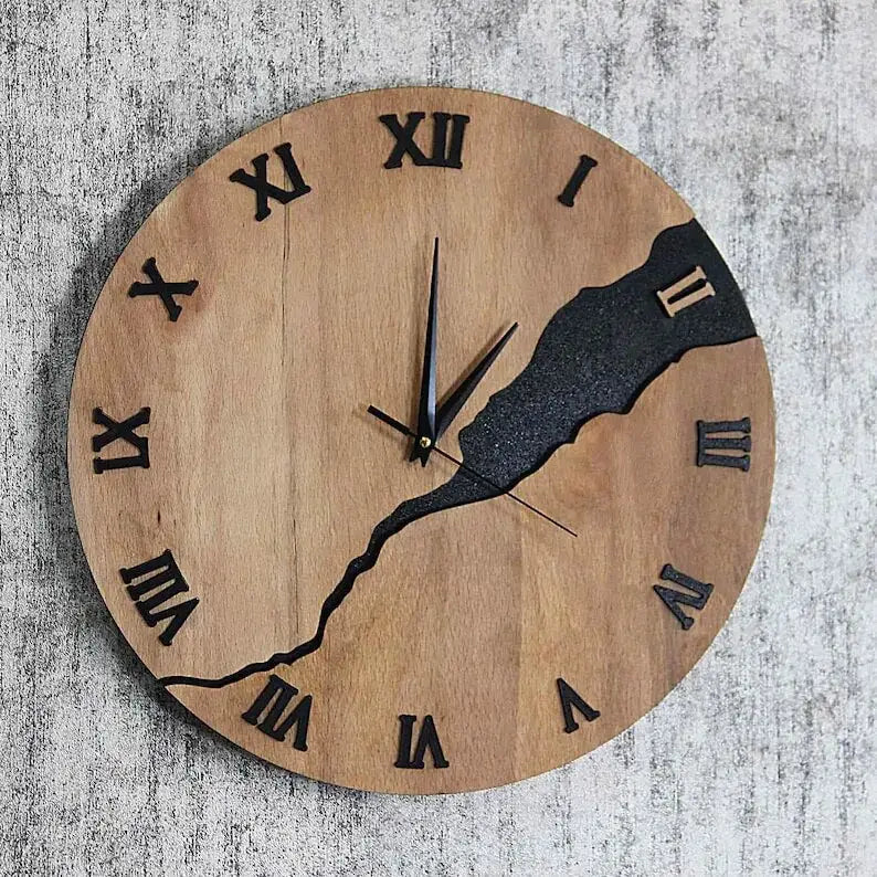Orologio di design in legno