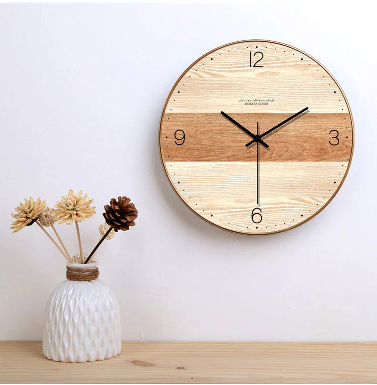orologio da parete in legno a due tonalità