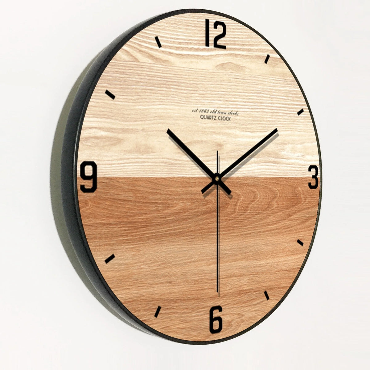 orologio da parete in legno a due tonalità