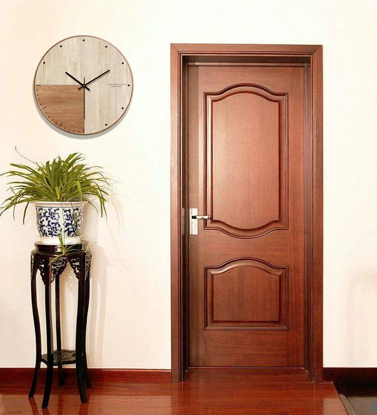 orologio da parete in legno a due tonalità